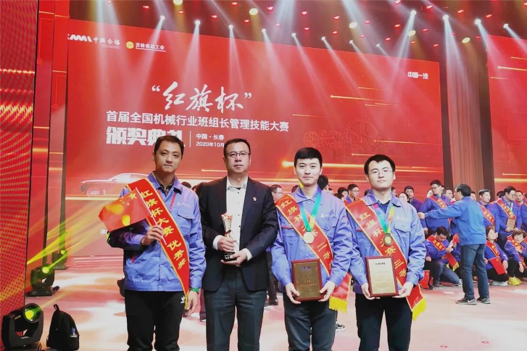 9AEE3881F90CEEF9A4BCAADE291_F0BCE864_1CC4A.jpg?e=