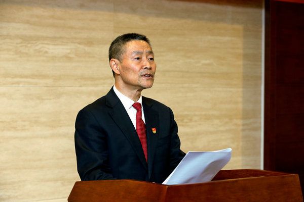 压球平台-Home集团一届一次全委会选举出新一届辅导集体 斯泽夫当选压球平台-Home党委书记